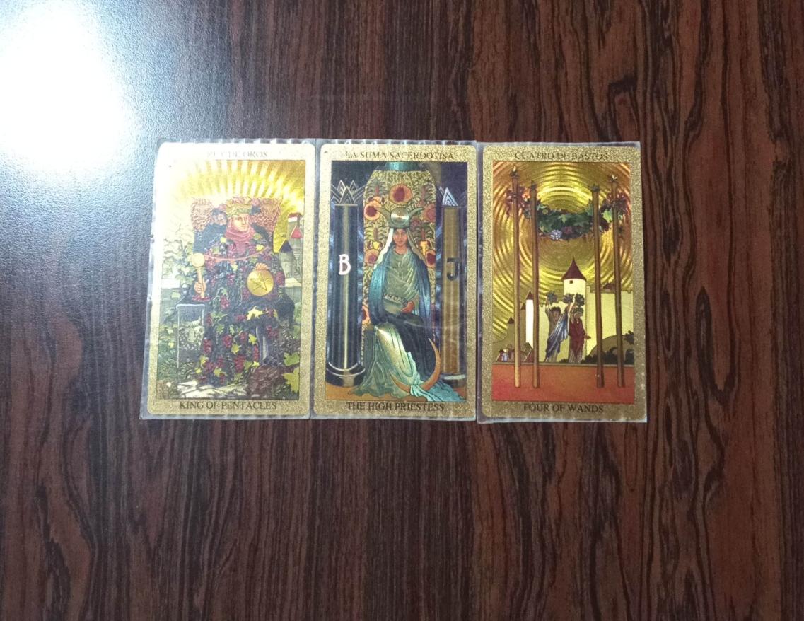 eltarotista56's tweet image. #PaulinaNuñez: La actual Presidenta del Senado de Chile va a tener problemas más adelante y eso será noticia. Hay cosas que ella mantiene en secreto, donde está involucrado un hombre que tiene un vínculo con ella. Las cartas hablan de dinero, recursos económicos, etc.

#Chile