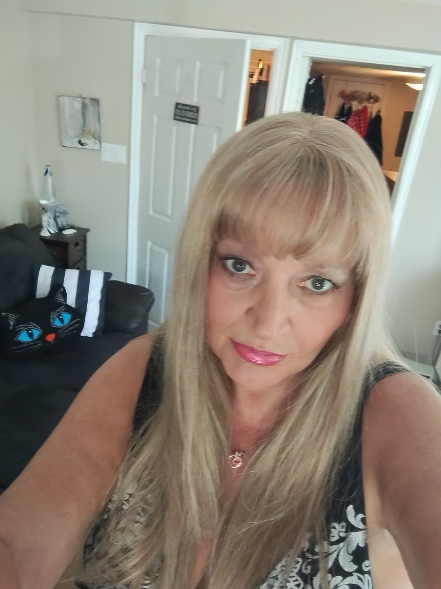 Pamela K 🇨🇦 tweet media