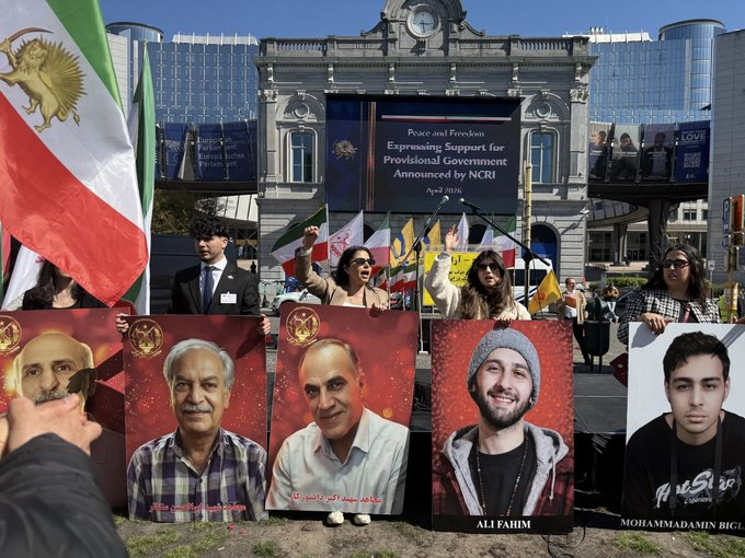 NeginN7335506's tweet image. No one should be executed for speaking out—freedom of expression is a right, not a crime. #Freedom #IranProtests #NoToExecution