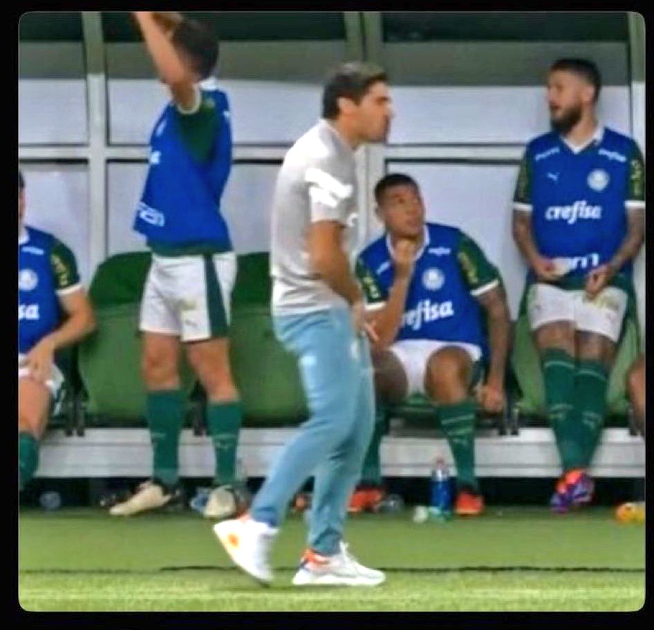 <a href="/andrehernan/">André Hernan</a> Vc acompanha ele de perto ne nao e de hj