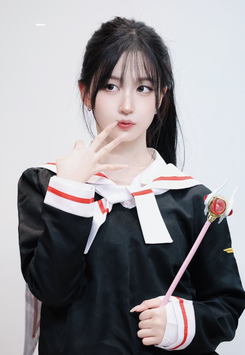DODOZ_jwbe's tweet photo. 251026 해원 HQ

🪄🪄

#HAEWON #해원
#NMIXX #엔믹스 https://t.co/ys8miqlOKk