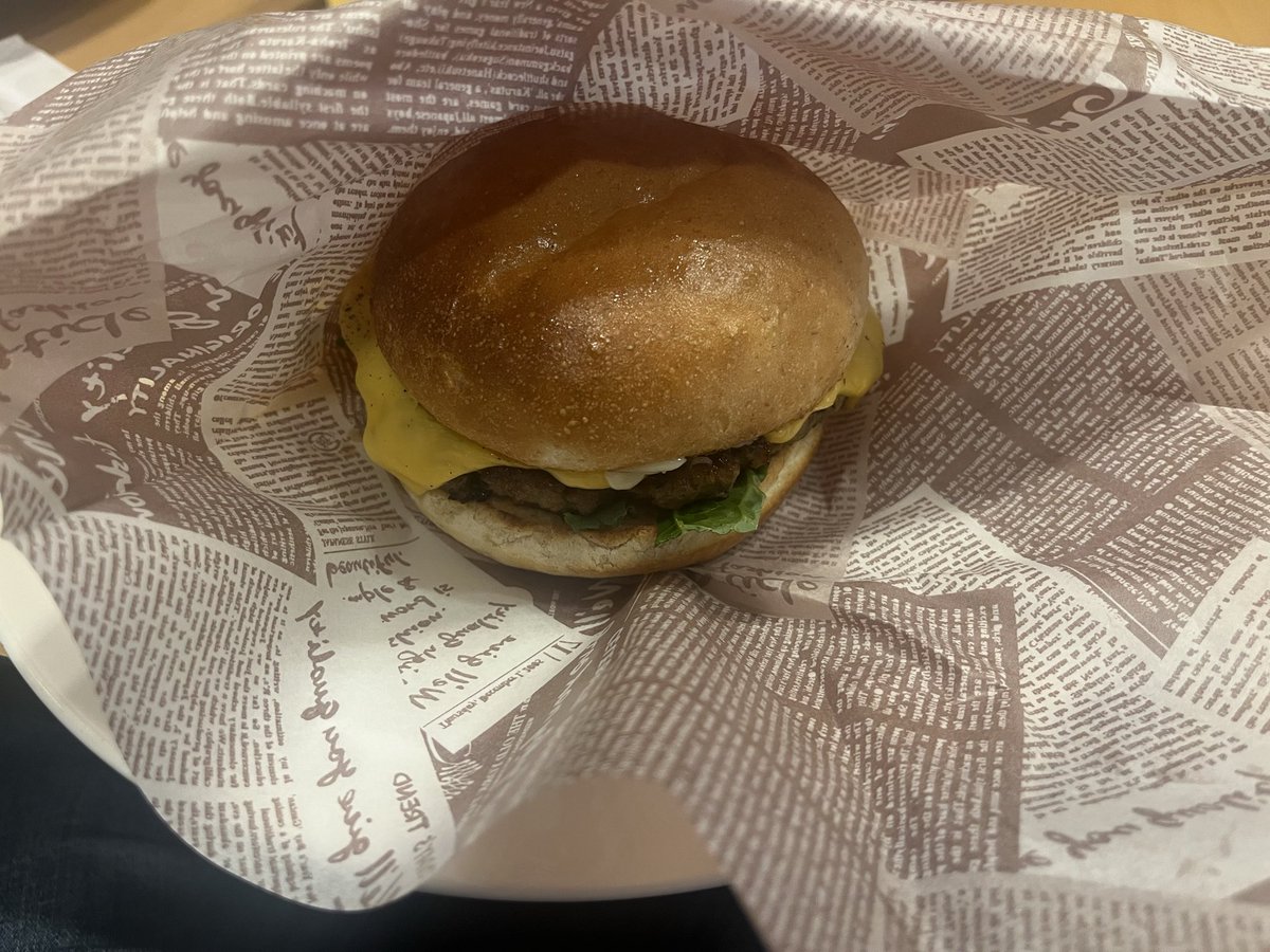 ジーザス tweet media