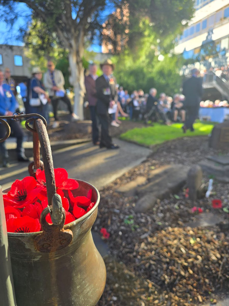 ACarbinesMP's tweet photo. The Remembrance Garden at ‘The Repat’ is my happy place. Always good memories &amp; the best people. Care &amp; compassion are at the heart of all that happens here. It’s truly a place for all. Supporting veterans for 85 years. #lestweforget https://t.co/acx2gEBQuU