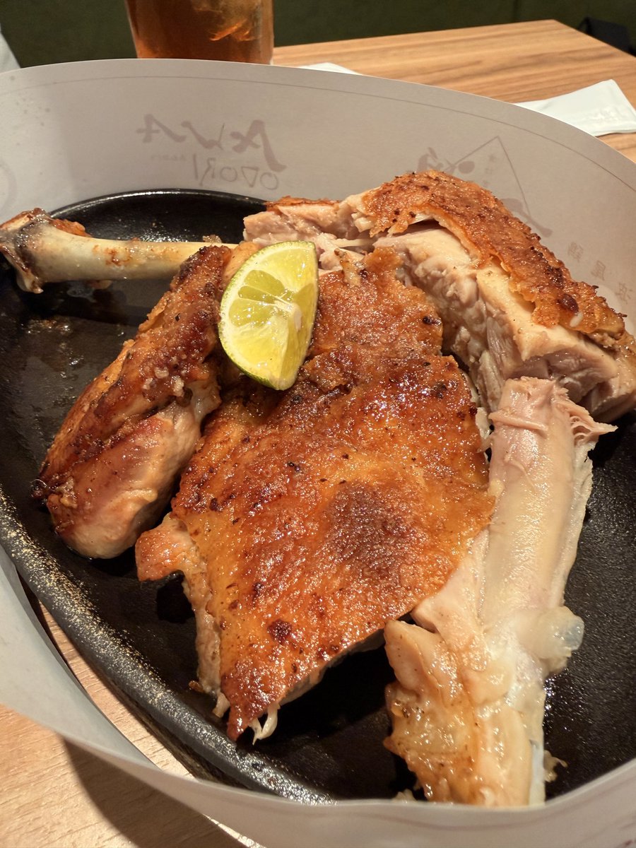 ikinayoru's tweet photo. くるくるなるとで芋三昧🍠
海鮮もたべた
徳島で阿波じどり食べた。香川の一鶴よりも美味しかった！

#くるくるなると
#一鴻
#阿波尾鶏 https://t.co/xFXMpPDkFk