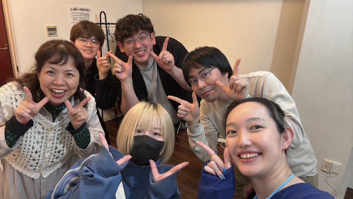 mayu_takahashi's tweet photo. 昨日はワークショップの講師をしてました

継続は力なり、いつものメンバー
そして、やる気十分新メンバー
さらに体験にきてくれた人
これはいろいろやりたい🔥と
詰め込みまくりの3時間
内容はインスタストーリー転載画像で💙

気になるぞ！って方は見学、体験からでも是非
https://t.co/I5sEJO5uja https://t.co/RyWVBSN1ia