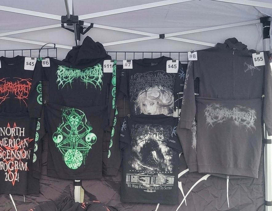 yohaku_singo's tweet photo. 開演！
#BMTH #BringMeTheHorizon #DyingWish #HollywoodPalladium #PostHumanNextGen https://t.co/5xONrmWGhB