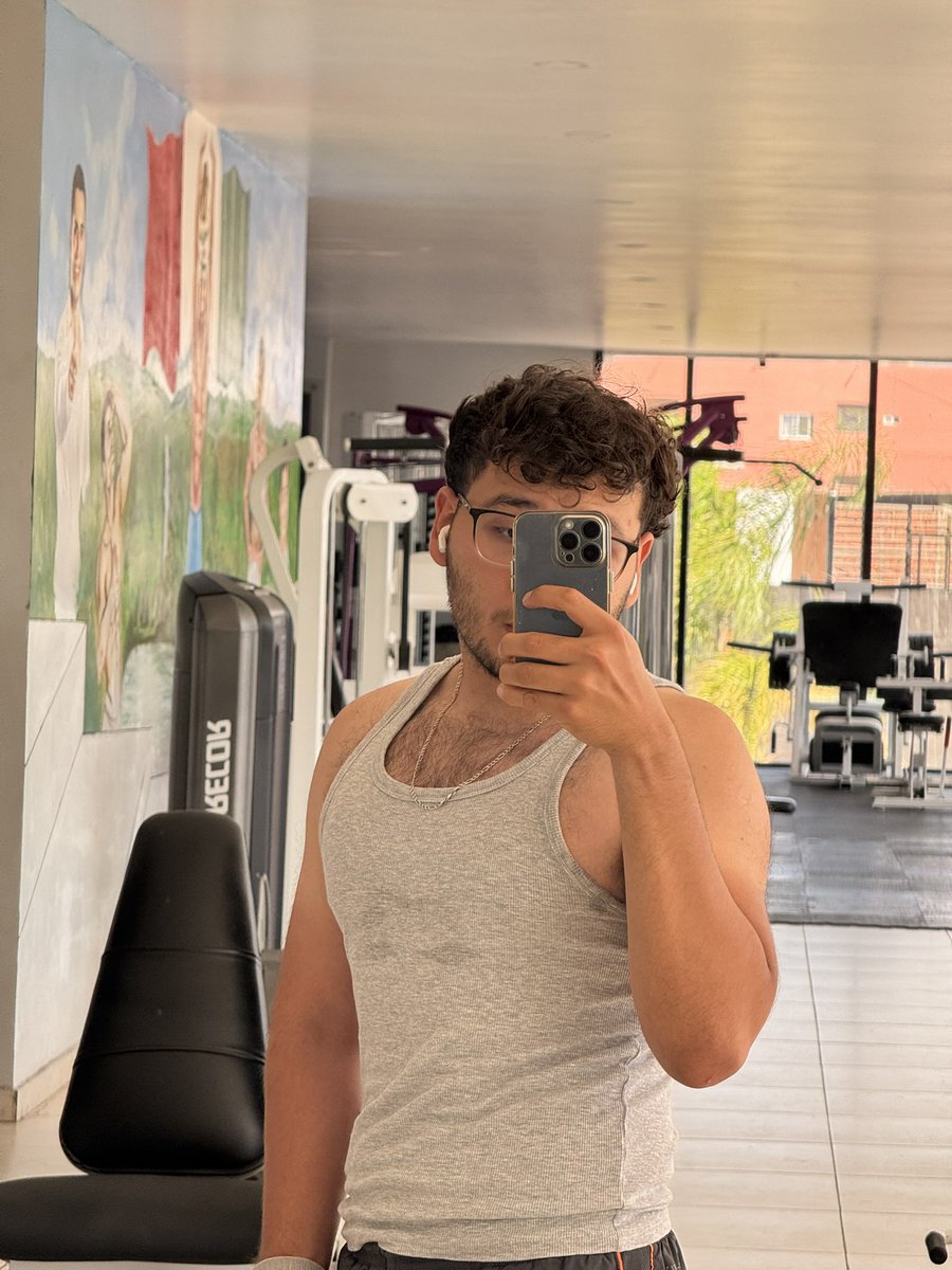 álvarito 🇫🇷🥖 (@alsidetw) on Twitter photo 