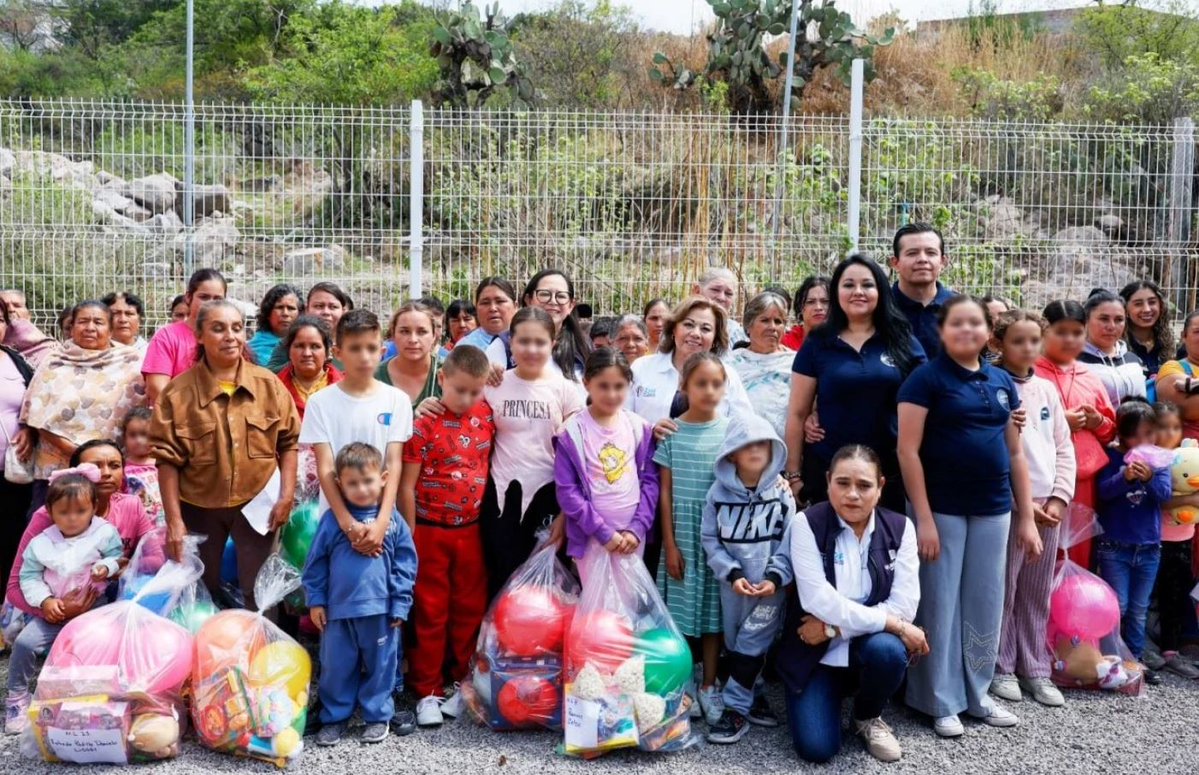 ALLACCESSMEXIC0's tweet image. DIF Municipal de #Querétaro festeja a la niñez en Santa Rosa Jáuregui con apoyos y convivencia allaccessmexico.mx/dif-municipal-…
#AllAccessMexico 🌎
#LaInformacionQueNosUne 🤝