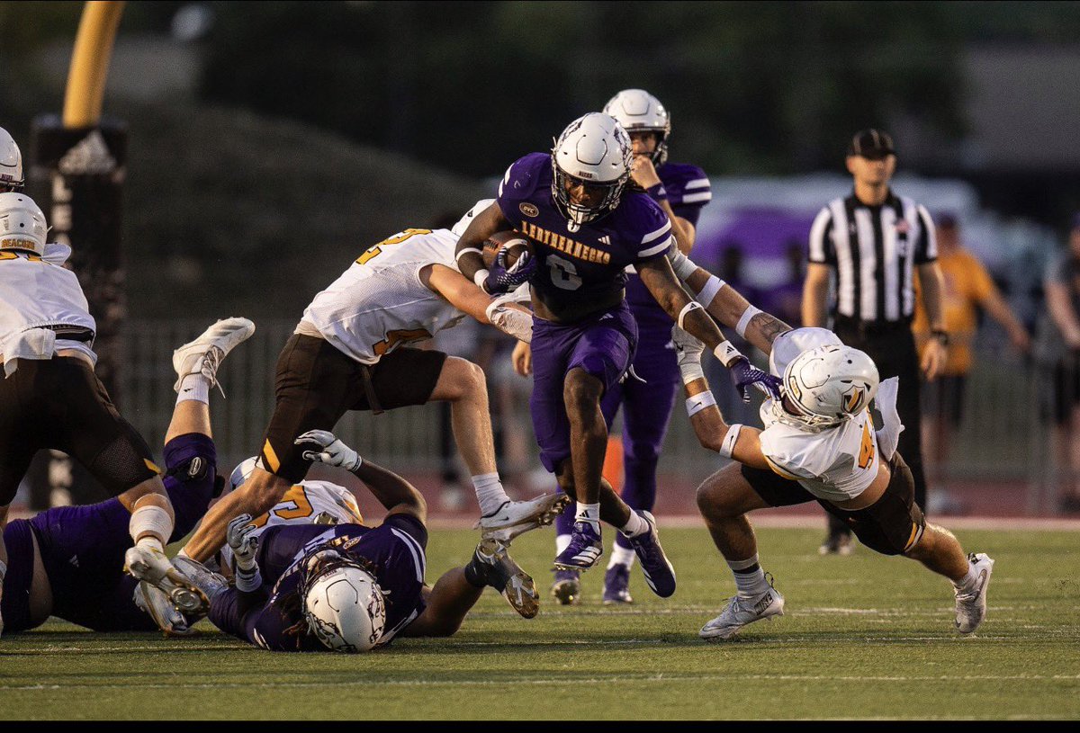 Jalen Atkins JUCO DE/DT 6’3 280 tweet media