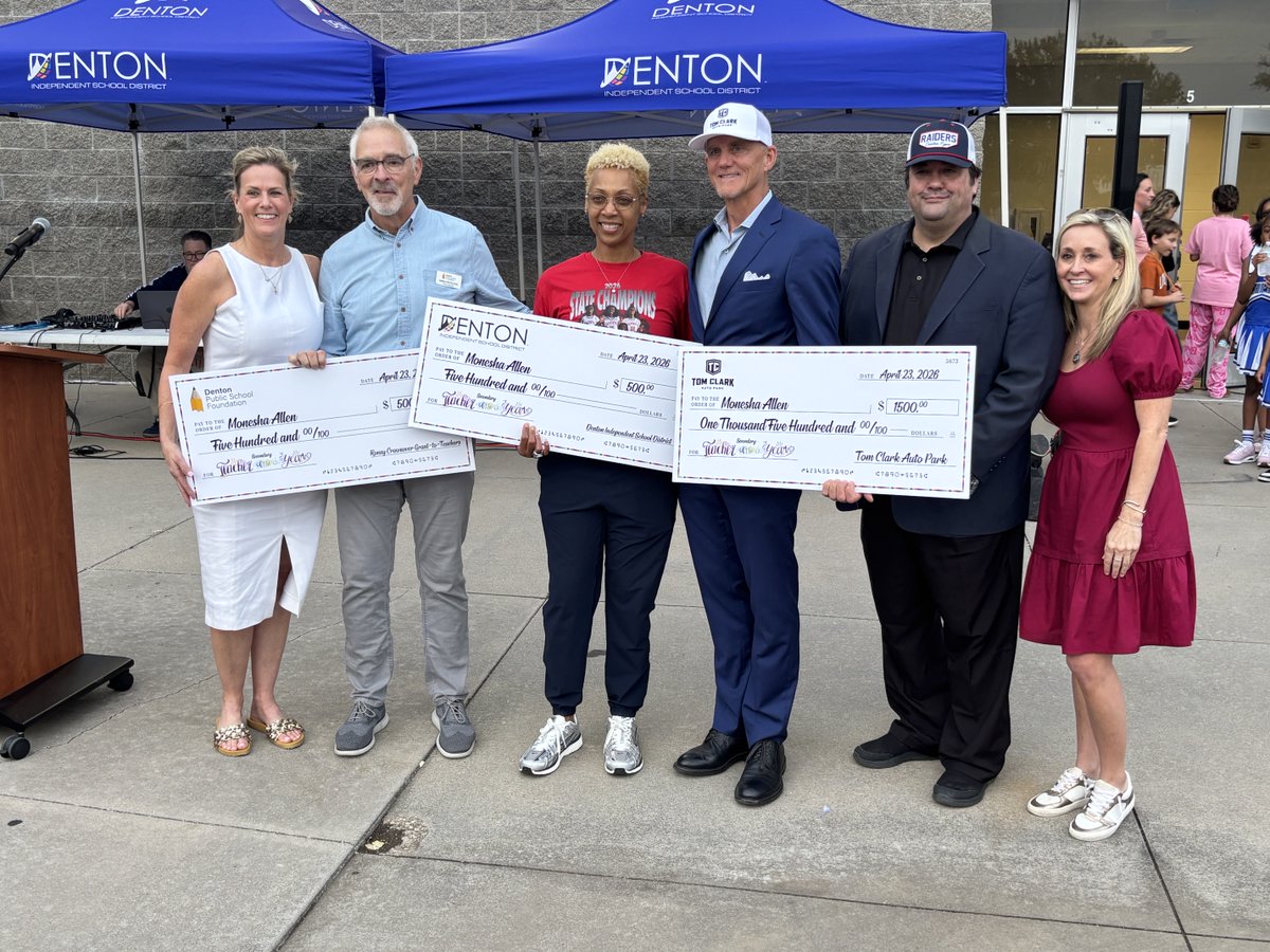 DentonISDSports's tweet photo. Congrats to Coach Monesha Allen. Denton ISD Secondary Teacher of the Year!  Well Deserved! https://t.co/VXentm2VtS