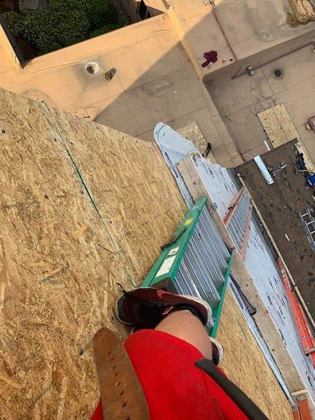 Charlie Moore tweet media