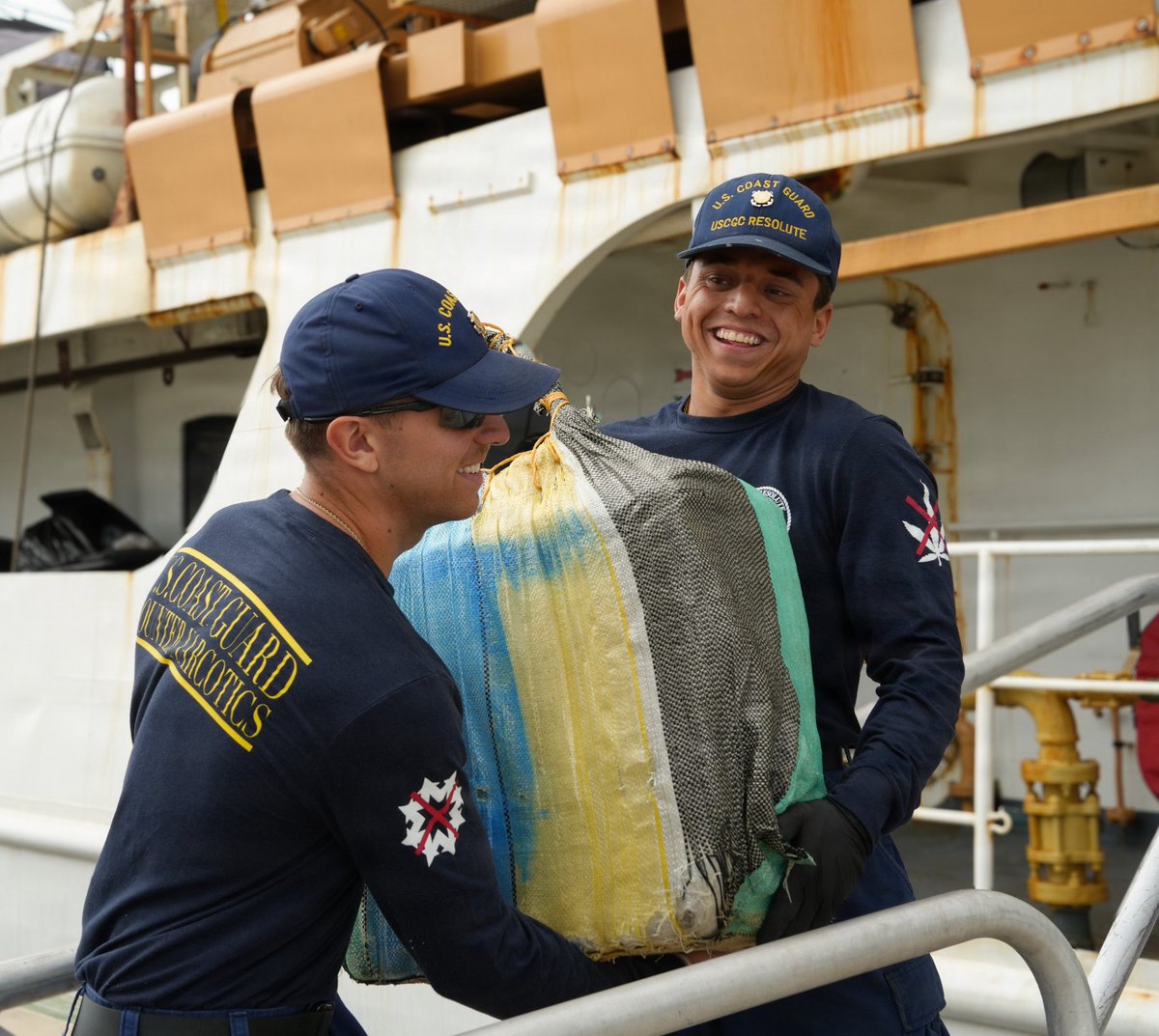 U.S. Coast Guard Southeast tweet media