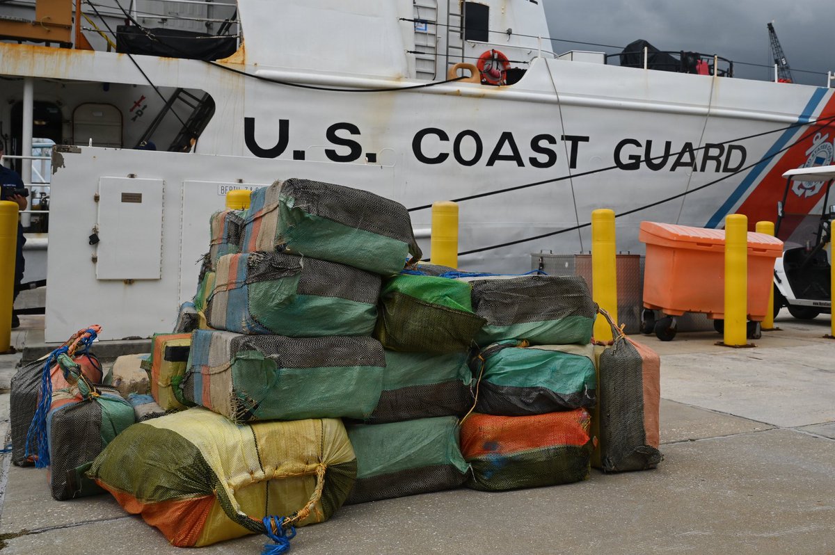 U.S. Coast Guard Southeast tweet media