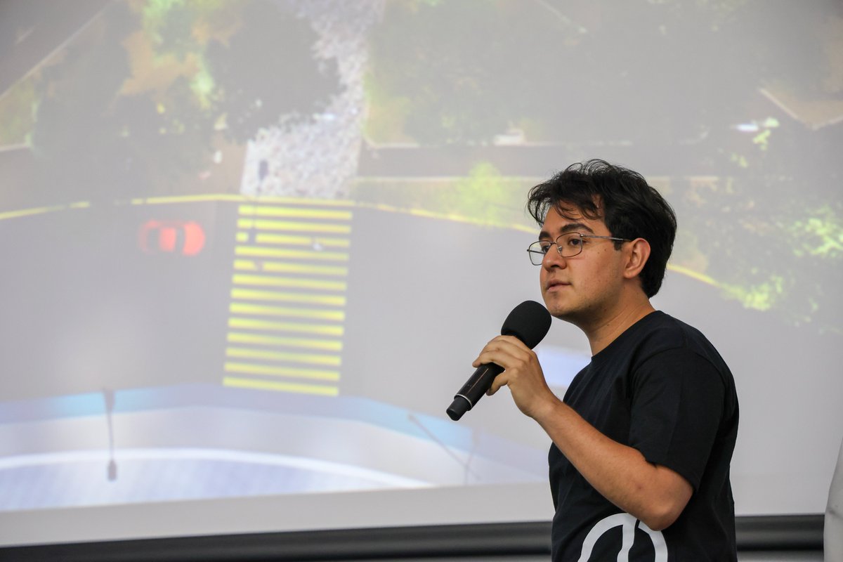 distritoQRO's tweet photo. Durante esta fase, se desarrolló un proceso de codiseño con la participación de vecinas y vecinos de #distritoQRO, con el objetivo de escuchar sus necesidades y construir en conjunto una visión de futuro para sus comunidades. https://t.co/2jsFh1MT4r