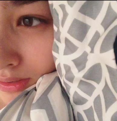 nikuletchals's tweet image. woke up like this #helloworld