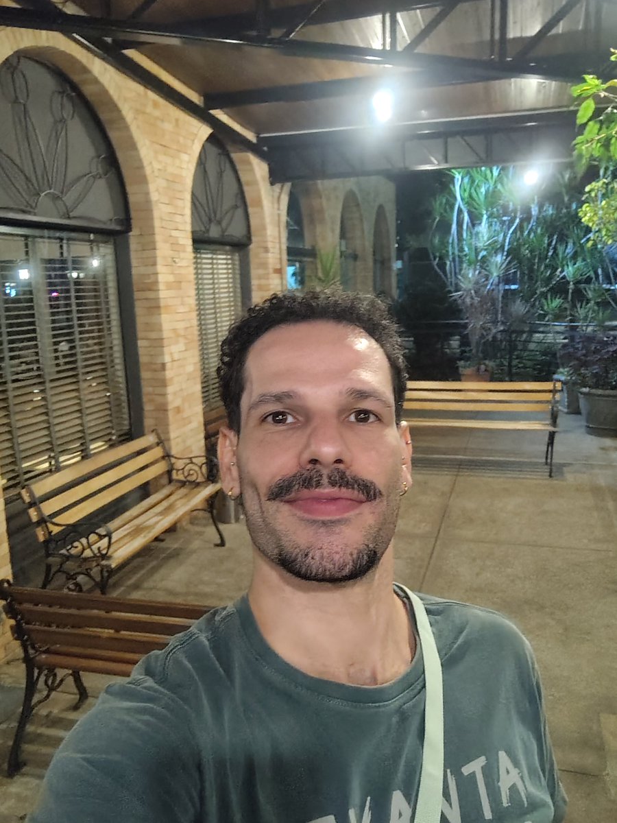 Uma gay comida não quer guerra com ninguém