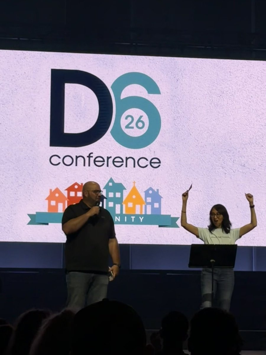 D6Leader's tweet photo. First-ever D6 Conference in Nashville, TN! 🎉🎉 Kicking off the night with worship. https://t.co/rNskZe4wAP