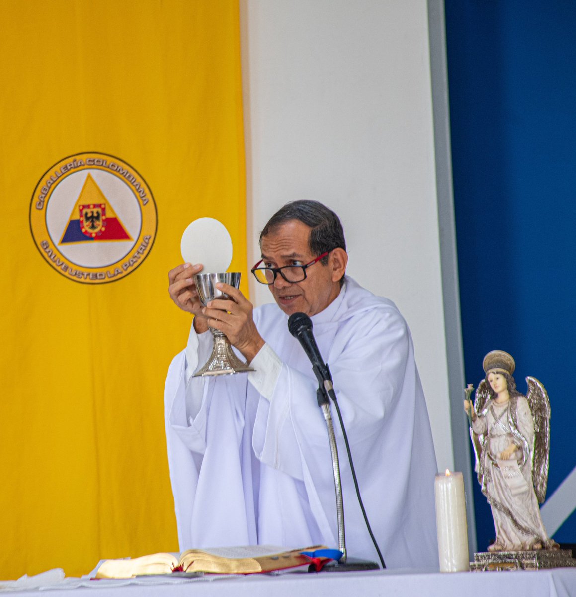 Cuarta División del Ejército Nacional tweet media