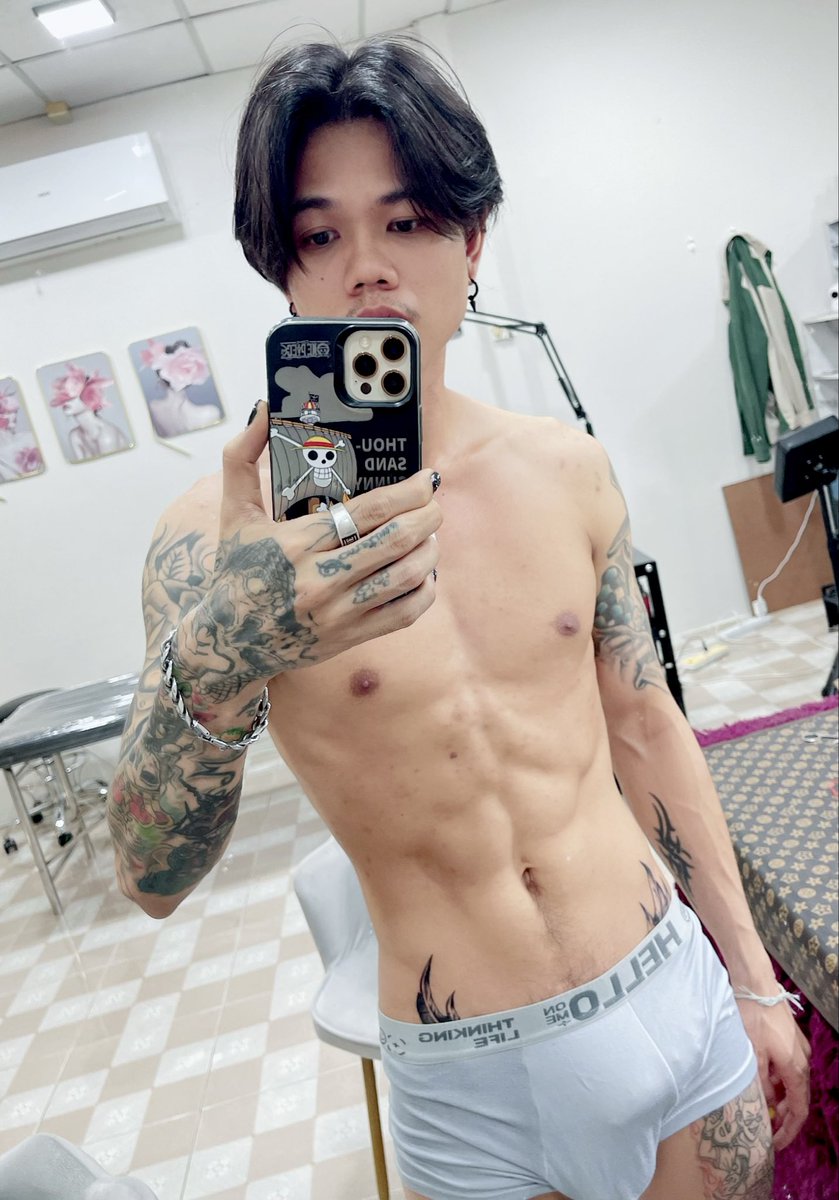 ต้าวนกฮูก tweet media