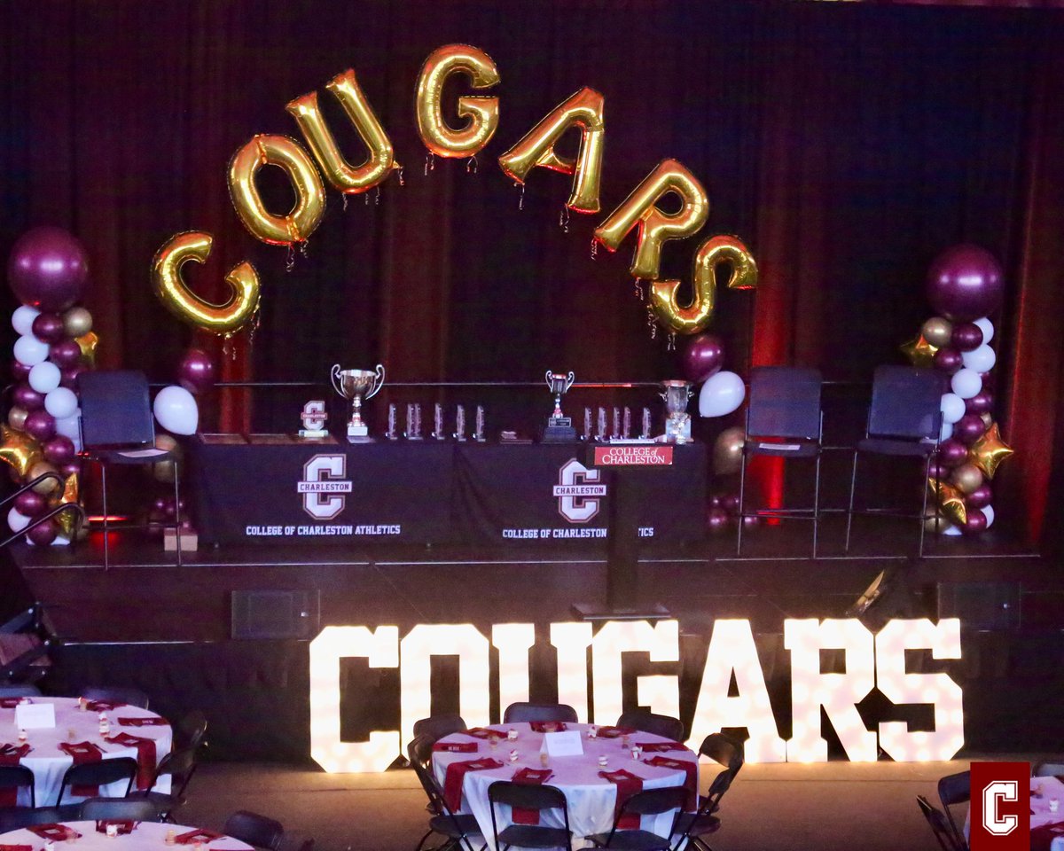 CofCSports's tweet photo. One of the best nights of the year 🏆✨

#TheCollege 🌴 https://t.co/vMQY7i34fY