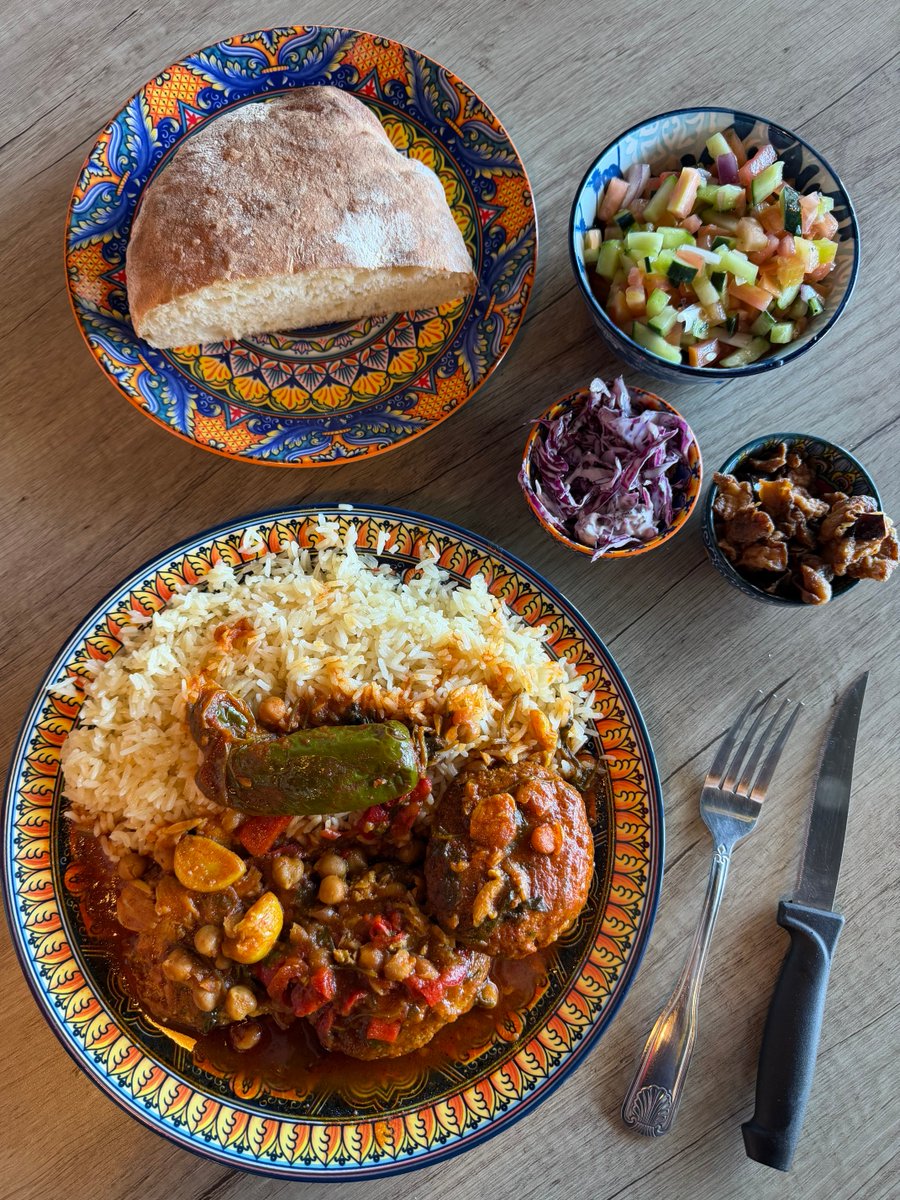 Shloime Zionce | שלומי זייאנץ 👑 tweet media