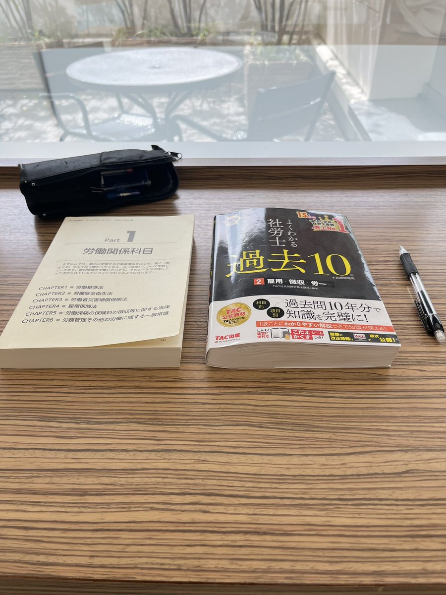 ショウ tweet media