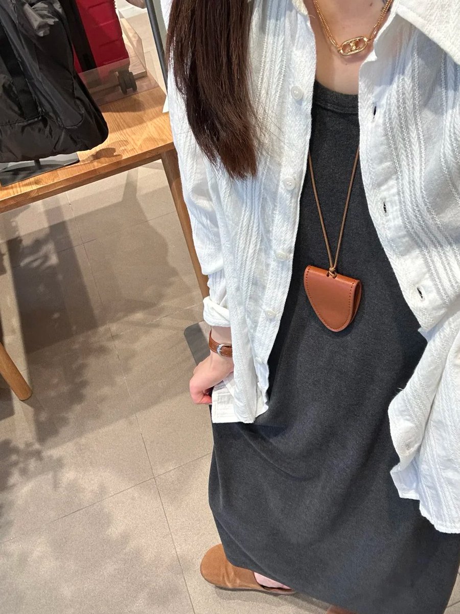 randy_sq's tweet photo. 今日のコーディネート、どうしてこんなに身長が低く見えるんだろう？もしかして撮影角度のせいかな https://t.co/EsxHTCLUoy