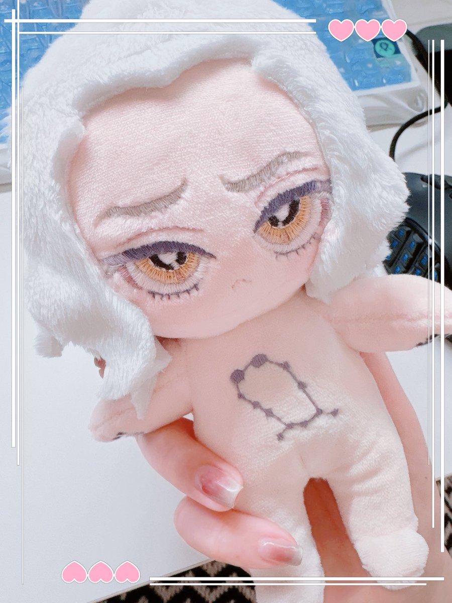 Akatte_ff14's tweet photo. エメおじぬい作った！！20センチ初めて作ったけど作りやすい〜
服はGW中に作ってあげるからね…裸でごめんよ、おじさん https://t.co/8zC3X5UxjI