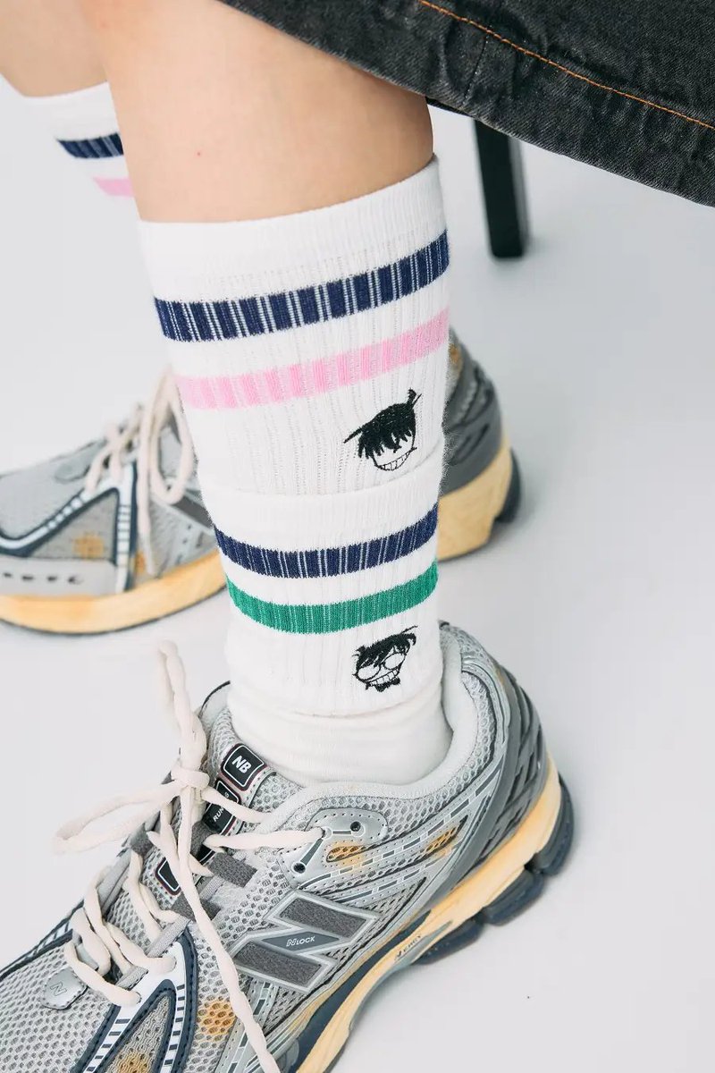 【名探偵コナン×アダストリア】
待望の最新コレクションが登場！

『自分だけの真実-ファッション-を解き明かせ』をテーマにアパレルや雑貨など全44アイテムを5月9日より発売

prtimes.jp/main/html/rd/p…