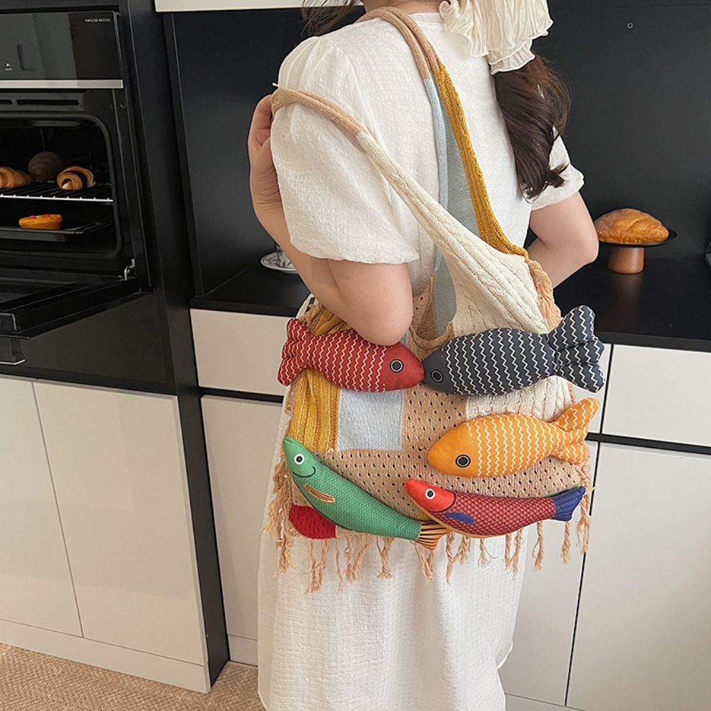 nupuss_'s tweet photo. Knit fish bag for the soul 🐟
https://t.co/hHMVkB62KR https://t.co/aQedoAjeU4
