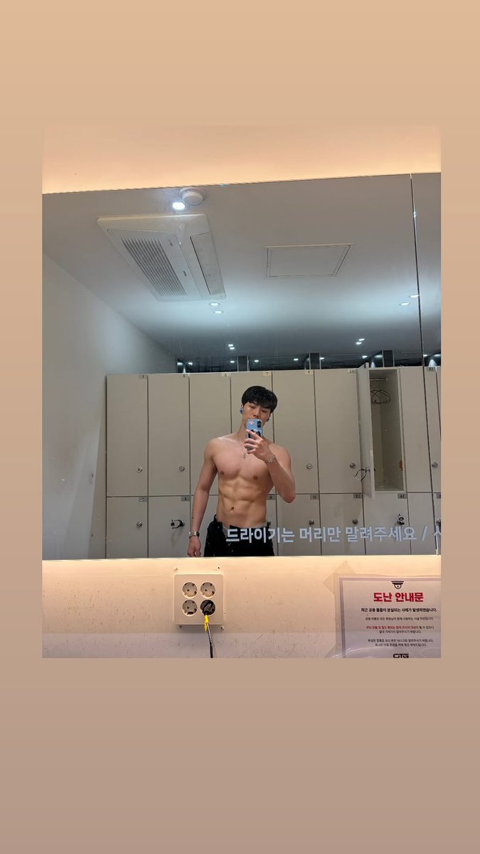 JeupThinker's tweet photo. from Instagram 📷

#박제업 #제업 #PARKJEUP #JEUP https://t.co/KMu9iivDSH
