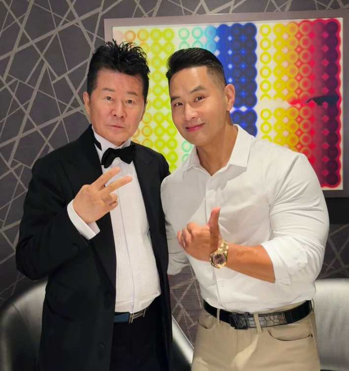 견백 tweet media
