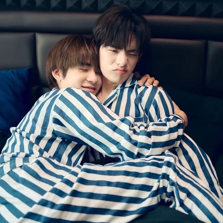 chrisrisadinha's tweet image. missing my #duangqin sm rn :(