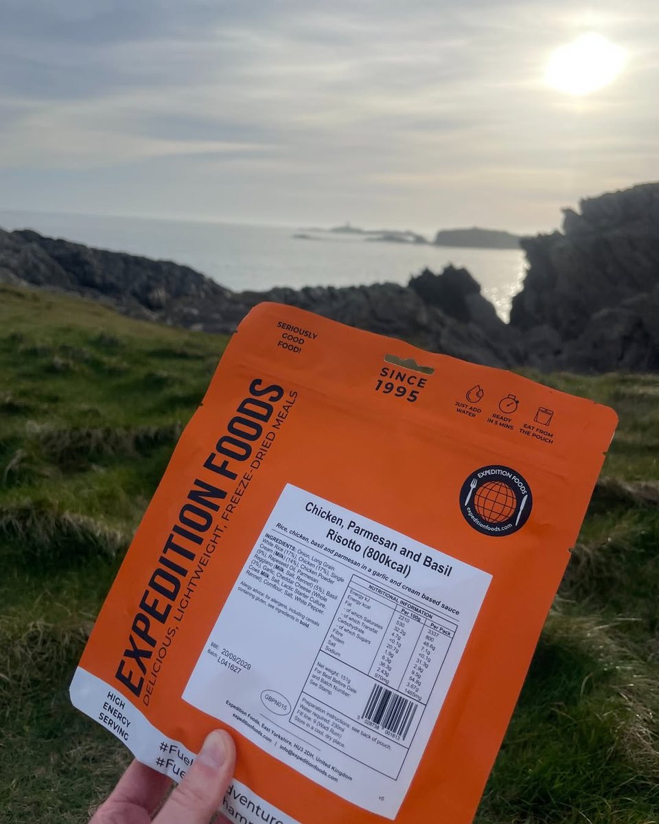 ExpeditionFoods's tweet image. On every 5 day outdoor programme, we aim to have one of our dinners outside. We want to instil a sense of adventure in our group and show them how to enjoy the great outdoors...

#adventure #outdoorfun #expeditionfoods #freezedriedfood
Reposted from @climbingoutcharity