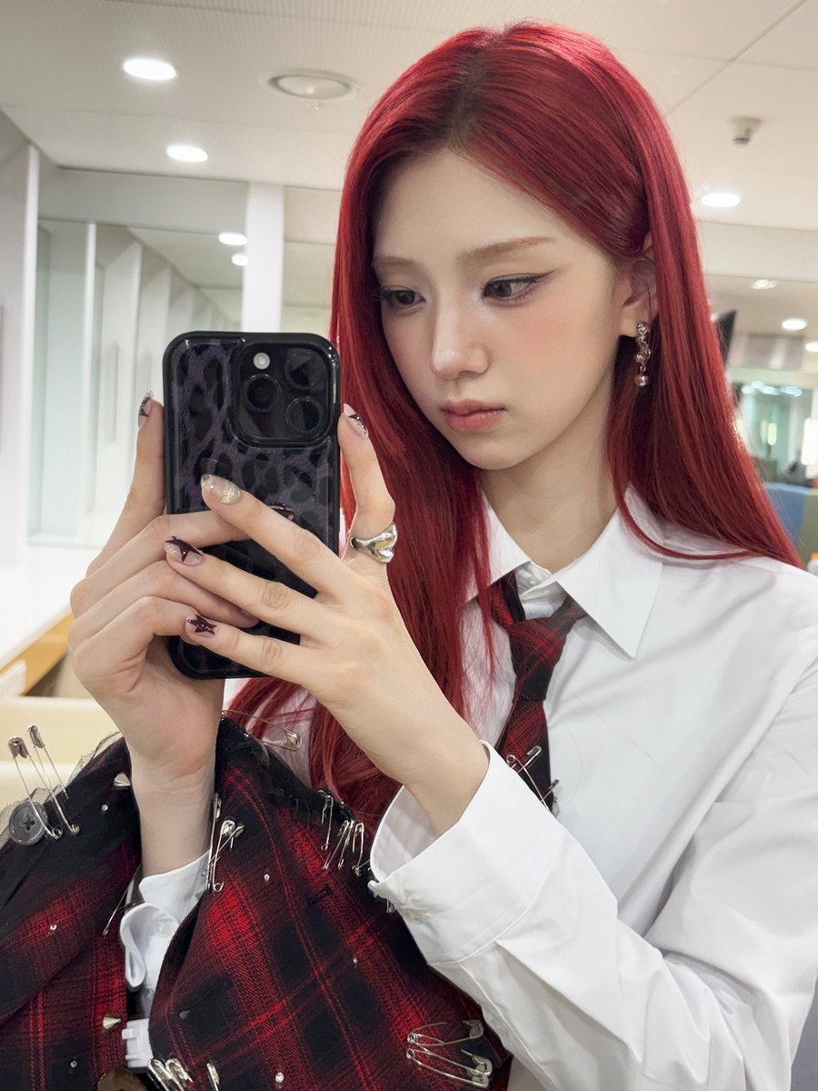 ︎ ︎ ︎ tweet media