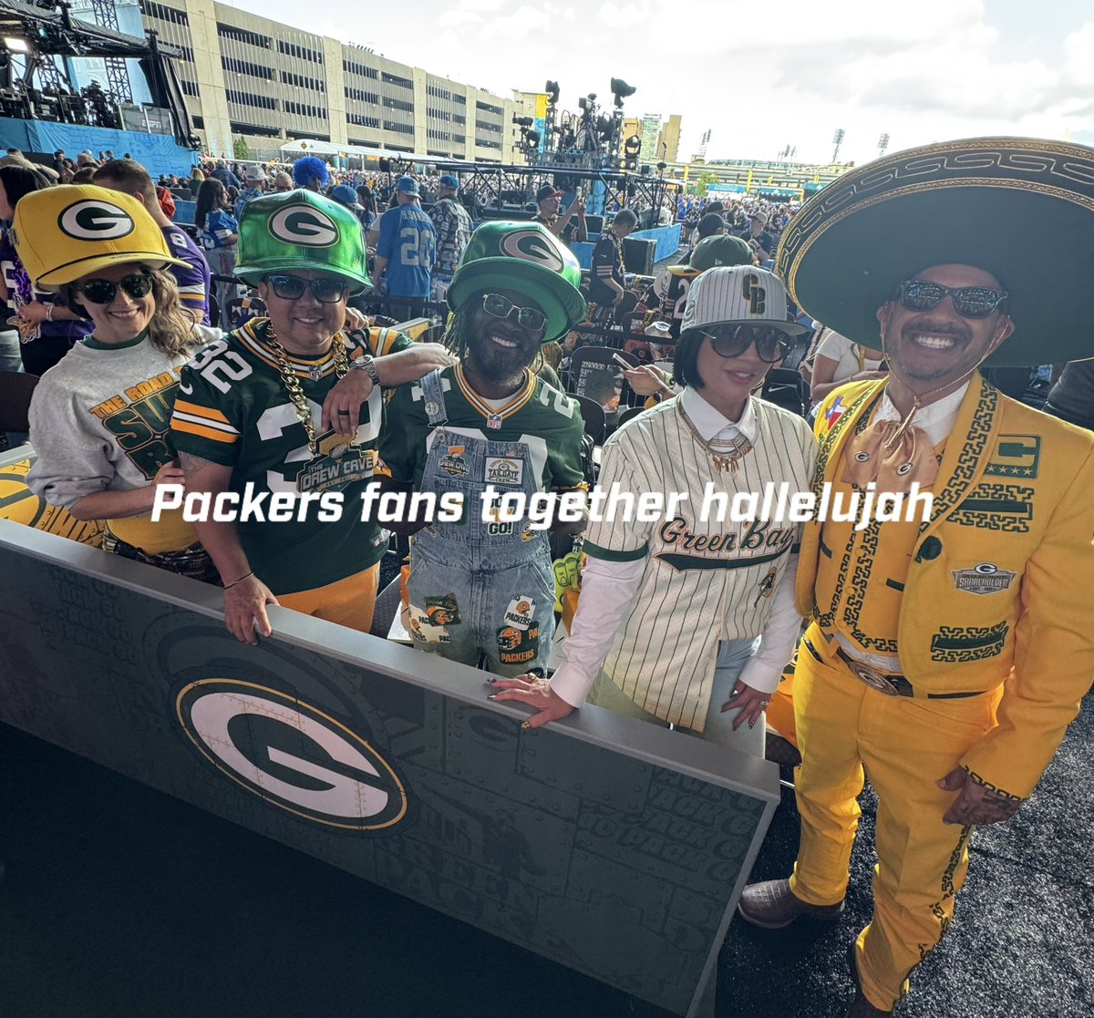 Packers Everywhere tweet media
