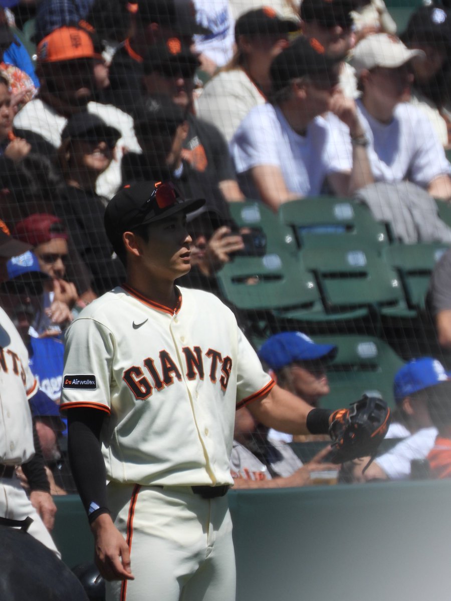minjeong__kim_'s tweet image. [4/23/26 vs LAD] 오늘은 져서 아쉬우니 잘생긴 정후나 봐요 | Handsome?

#JungHooLee #이정후 #sfGiants 

instagram.com/p/DXfiokCj4n1/