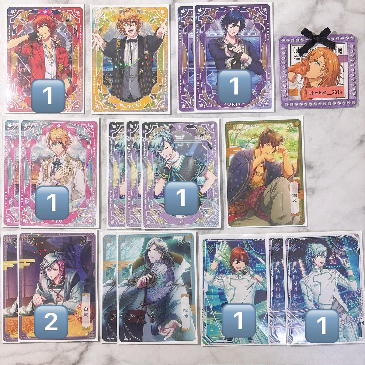 ななな tweet media