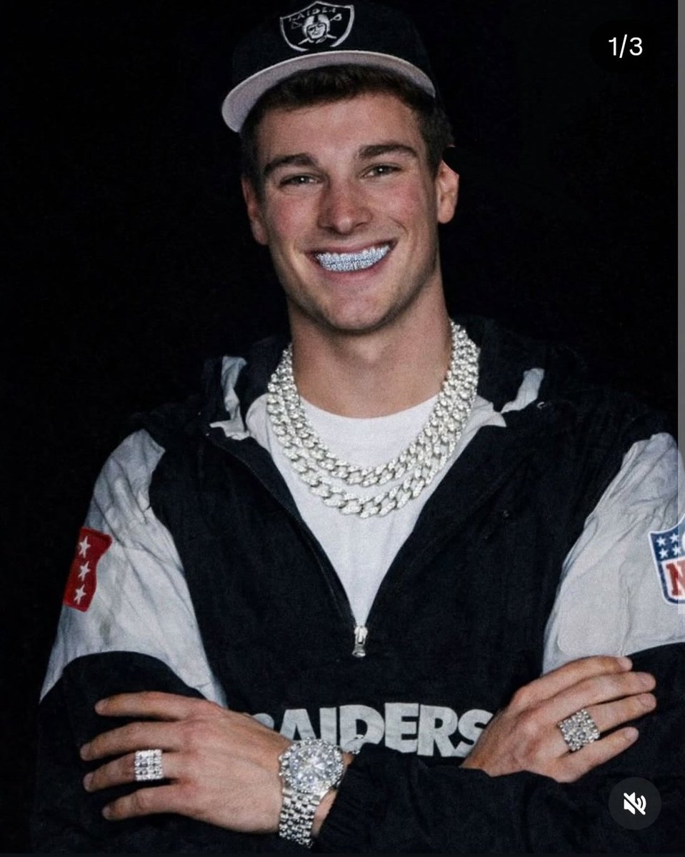 T♡NY MEND♡ZA tweet media