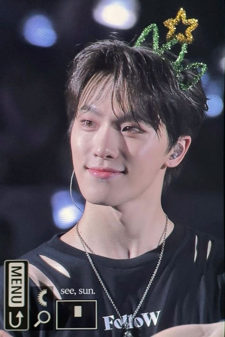 sunshine channie ☀️🦦 tweet media