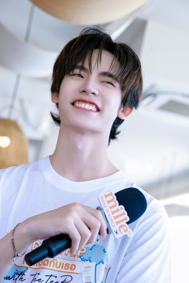 astralzero 🐺🪽 (slow) tweet media