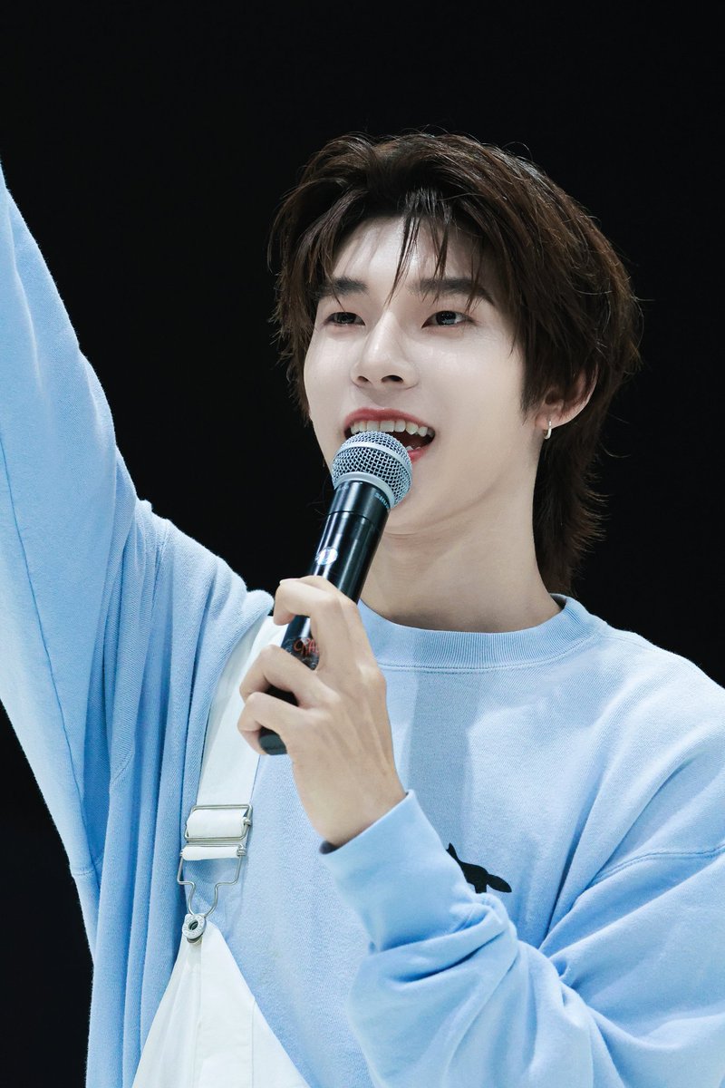 แจกภาพรวมๆๆ นะครับ 

drive.google.com/drive/folders/…

เอ็นจอยครับ