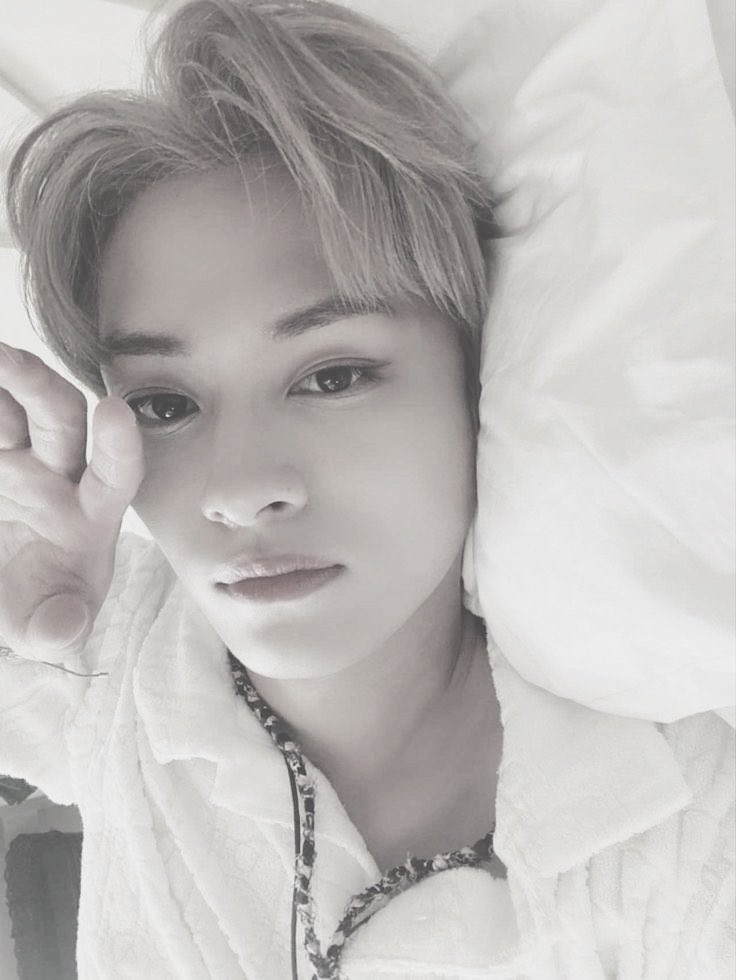 leemxnh's tweet image. Buenas noches. 🤍

#sexrol #roleplay