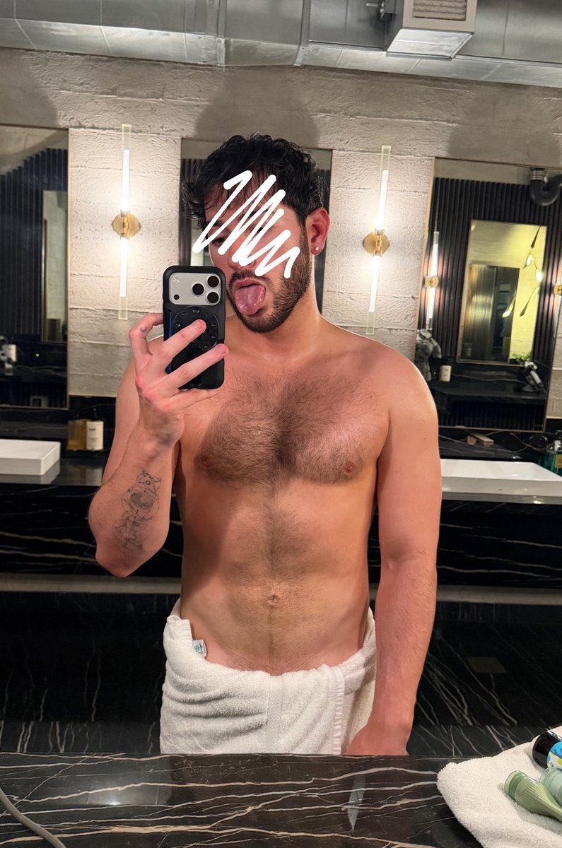 Manny MUA tweet media