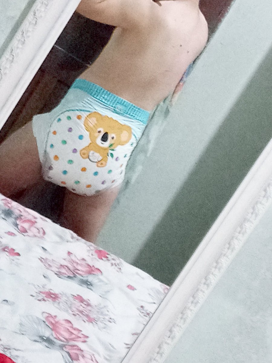 ice_cookie010's tweet photo. How It ended: 💀
#abdl #abdlboy #diaperboy #diapered #loadednstinky #dl https://t.co/uDNaA6qDkn