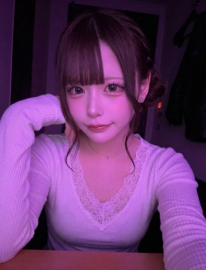 める tweet media