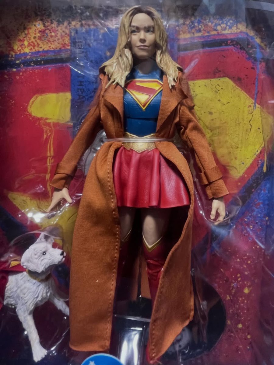 ActionActionFig's tweet image. Walmart exclusive McFarlane Deluxe Theatrical Edition, Gold Label Supergirl 2026 Movie - Supergirl &amp;amp; Krypto!

PC - @spawntoys209 IG

#ActionFigure #DCComics
