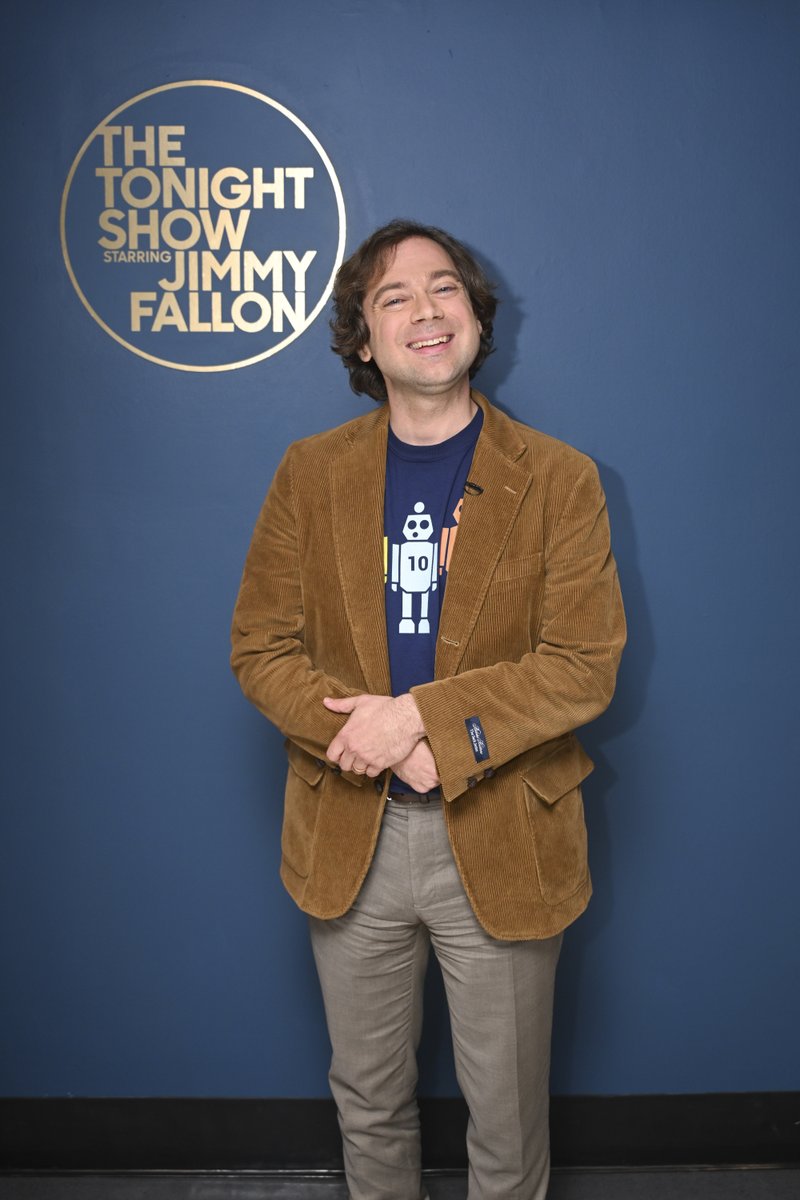 The Tonight Show tweet media