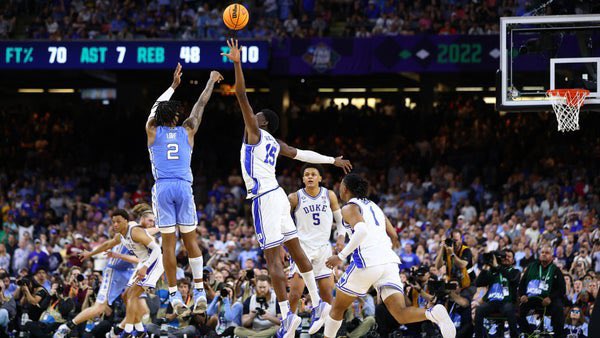 b009i3man3's tweet photo. @MikeHoopsPage Noooo, no come on I know you dorks have  blacked it out. But by a wide margin, UNCs proudest moments of the last 10 years. https://t.co/fgipqrVAhe
