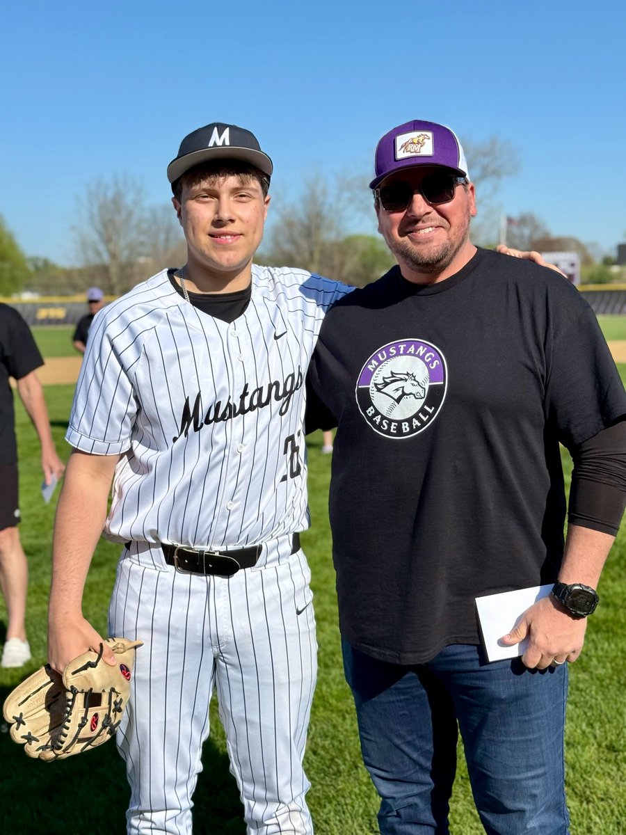 mary luckritz tweet media